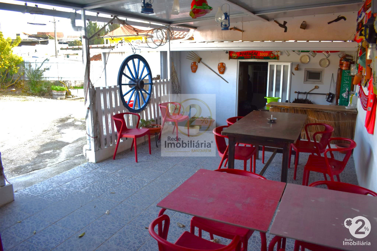 Restaurante em Alcanhões – Santarém