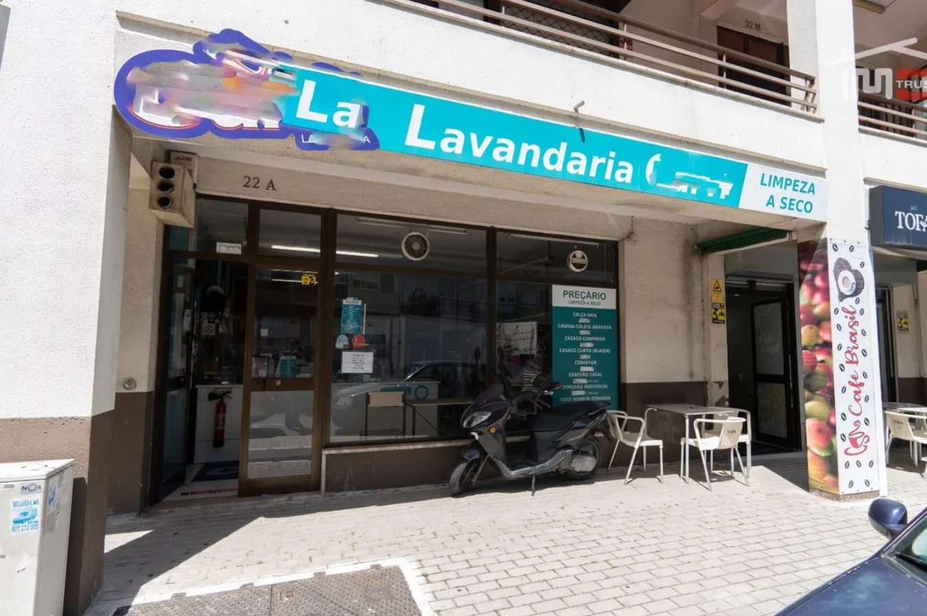 Lavandaria, para trespasse, Amadora – Águas Livres