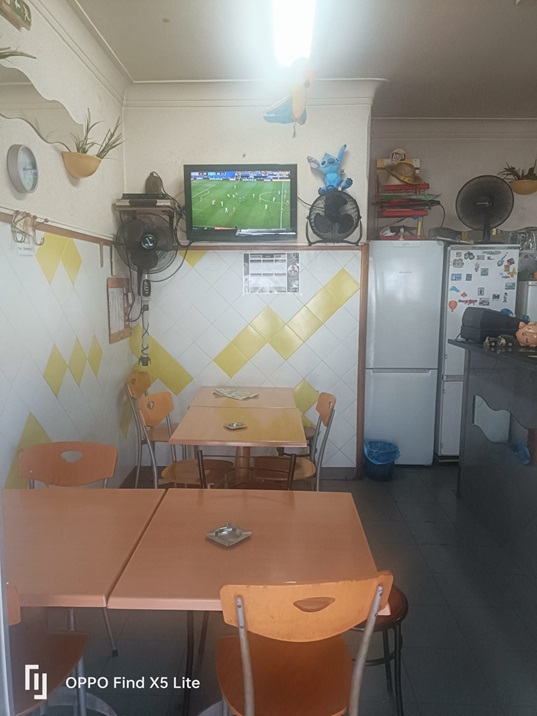 Snack-Bar com esplanada em Sacavém